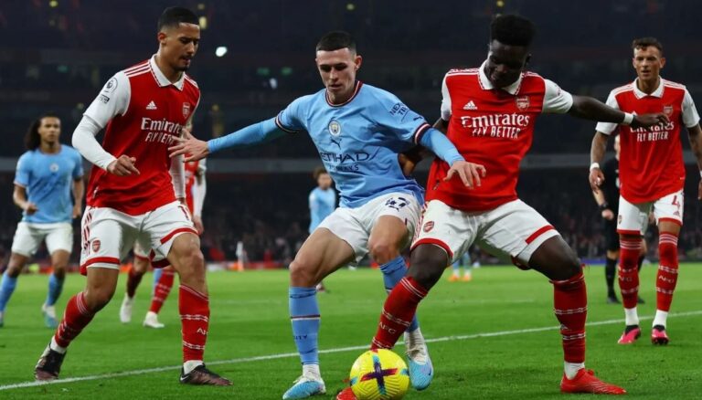 Arsenal me sytë nga City, asnjë humbje në kampionat që nga dhjetori dhe konsiderohet favorit