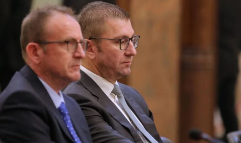 Fituan zgjedhjet, VMRO dhe VLEN ulen për formimin e qeverisë së re në Maqedoninë e Veriut
