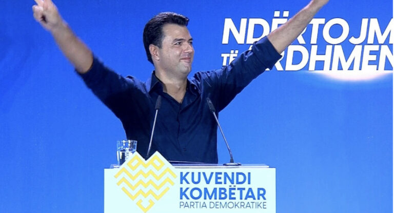Basha: Qendra e Tiranës do t’i jepet “non grata”-ve, mafia po “gllabëron” bregdetin