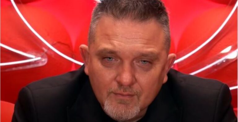Julian Deda rrëfen mes lotësh linjën e tij të jetës: Më thonin ti do të përfundosh në rrugë