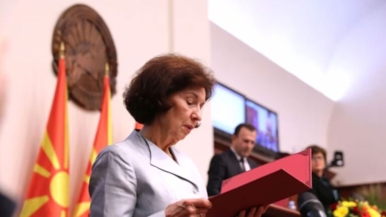 Gordana Silanovska-Davkova betohet si gruaja e parë presidente e Maqedonisë së Veriut