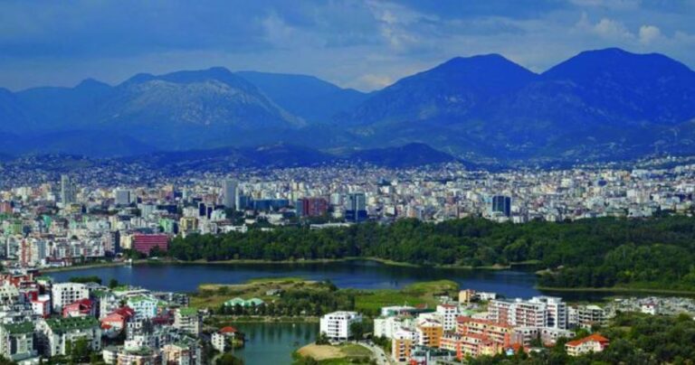 Media australiane: Si po kthehet Shqipëria në destinacionin e madh të turizmit evropian?