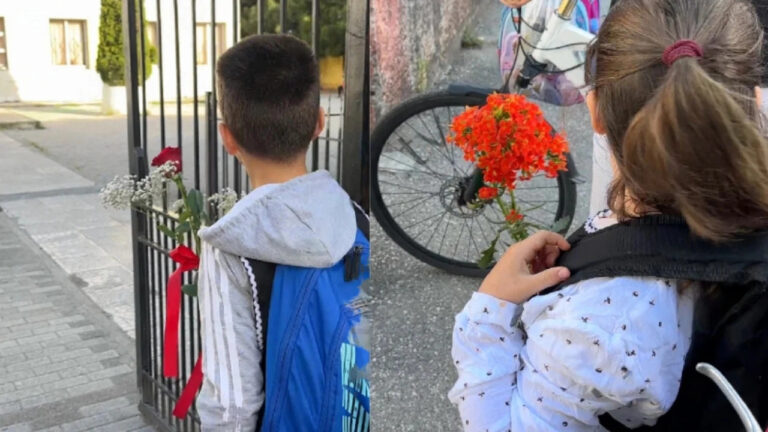 Të miturit vendosin lule në bankën e shoqeve të klasës që u mbytën në Bunë! Kushërira e Alma Arrazit: Nuk ia shpjegoj dot vajzës çfarë ndodhi