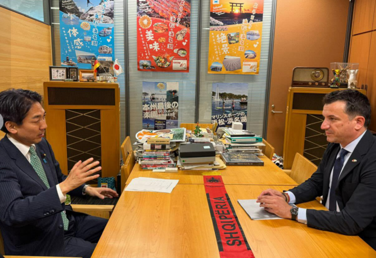 Erion Veliaj pritet në Japoni nga kryebashkiakja e Tokios dhe nga kryetari i Komitetit të Miqësisë Shqiptaro-Japoneze