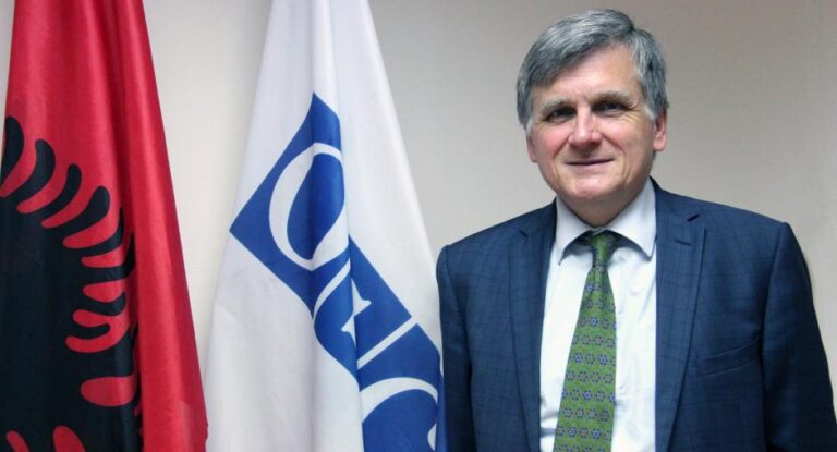 Merr detyrën kreu i ri i Prezencës së OSBE-së, Michel Tarran: Pres me padurim të punoj krah partnerëve shqiptarë