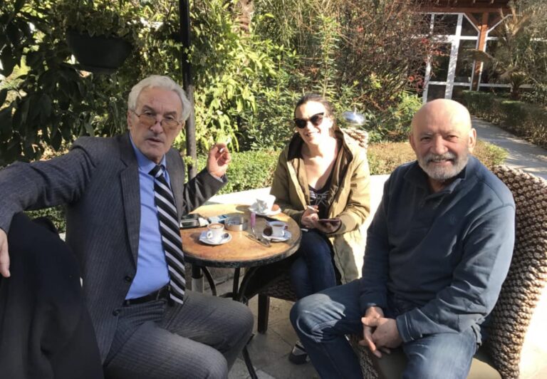Lamtumira e pikëllimtë e Çun Lajçit për Agim Doçin