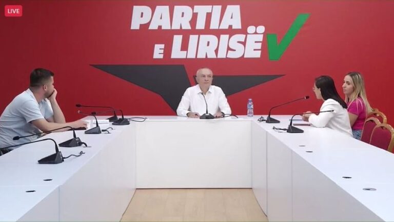 Hetimi pasuror nga SPAK, Meta: Unë merresha me politikë, Monika me llogaritë