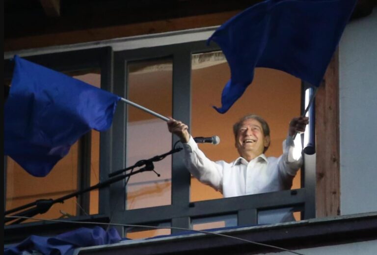 Pas vulës kërkon bashkimin, Berisha mesazh deputetëve të Bashës: Kthehuni në shtëpi