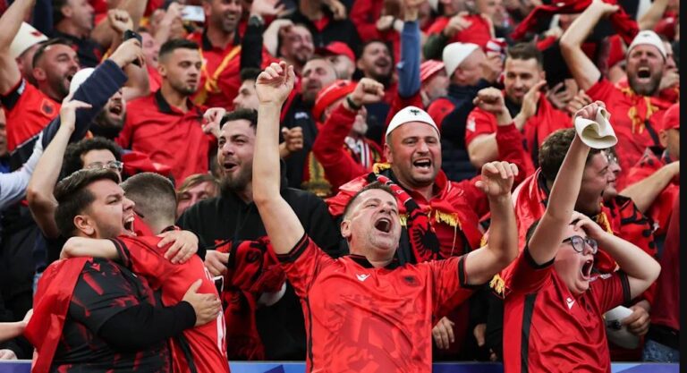 A ishte kjo brohoritja më e fortë e vitit? Gazetari gjerman: E bënë shqiptarët në Dortmund