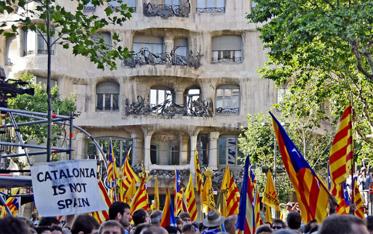 Spanja refuzon, por Catalonia kërkon njohjen e Kosovës. Propozohet projektligji në Kuvend
