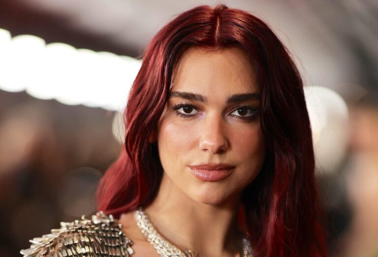 Dua Lipa kontribuoi në rritjen e ekonomisë së Britanisë
