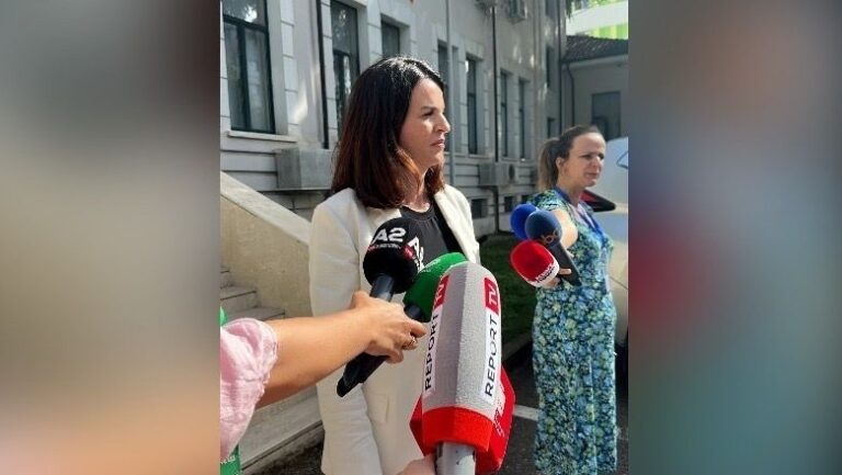 Skandali tek Onkologjiku, ministrja Koçiu: Të gjithë personat janë shkarkuar, nuk mund të mbajnë më bluzën e bardhë