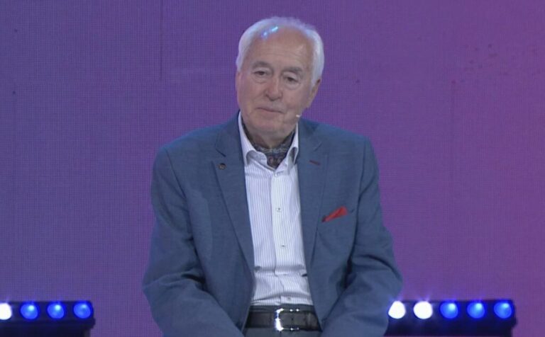 Maestro Zhani Ciko flet për emrin e tij: Në çdo dokument e kam Zhan Viktor