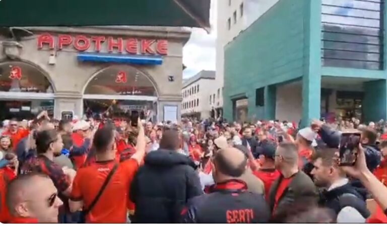 Në Dortmund shihet vetëm ngjyra kuqezi, ja atmosfera para ndeshjes! (VIDEO)