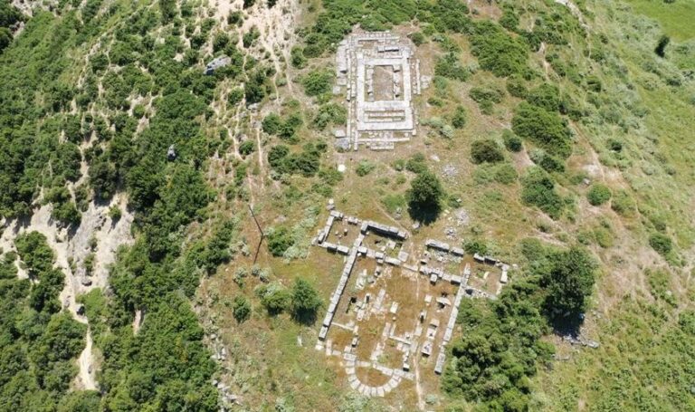 Tempulli i Afërditës dhe bazilika paleokristiane në Amantia, atraksionet më të rëndësishëm