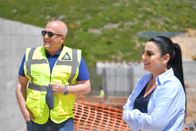 Zv/kryeministrja Balluku në bypass-in e Vlorës: Asnjë tolerancë për abuzuesit e hapësirave publike përgjatë akseve rrugore