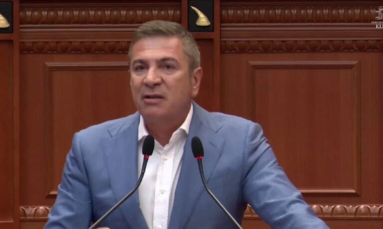 Gjiknuri në Kuvend: S’ka pazar për Kodin Zgjedhor