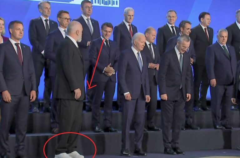 VIDEO/ Veprimi i Macron ndaj Ramës, media italiane ”LA REPUBBLICA”: I pëlqeu atletet!