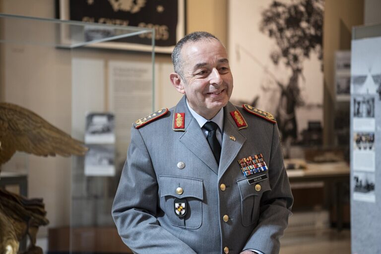 Gjenerali gjerman: Për 5 vite NATO do sulmohet, ushtria ruse po vjen drejt Perëndimit