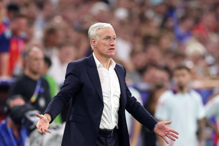 Zhgënjeu në Europian, Franca merr vendimin për fatin e Deschamps