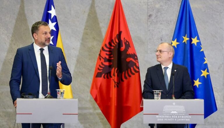 Ministri Hasani takim me homologun boshnjak Konakovic: Fokusi, integrimi në BE! Hapja e ambasadave hap pozitiv