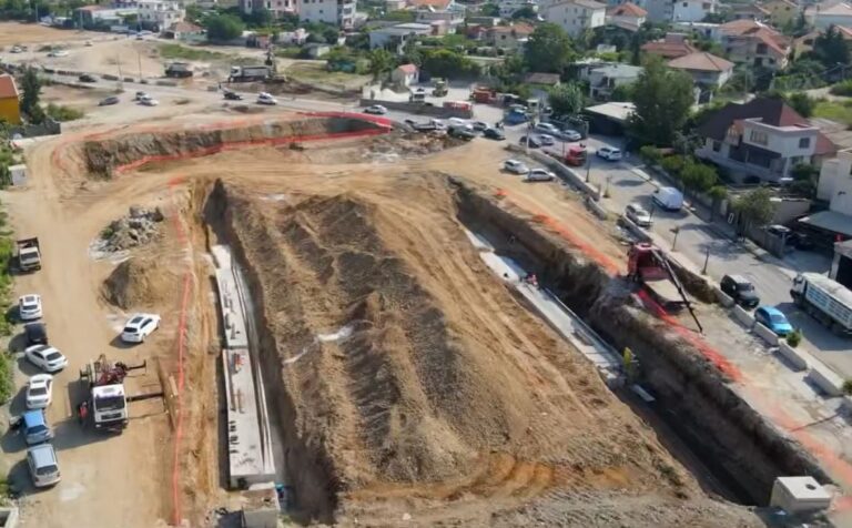Kryeministri nxjerr pamjet: Vijon puna pa ndërprerje për përfundimin e Unazës së Madhe (VIDEO)