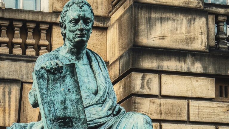David Hume “Për dinjitetin ose poshtërsinë e natyrës njerëzore”