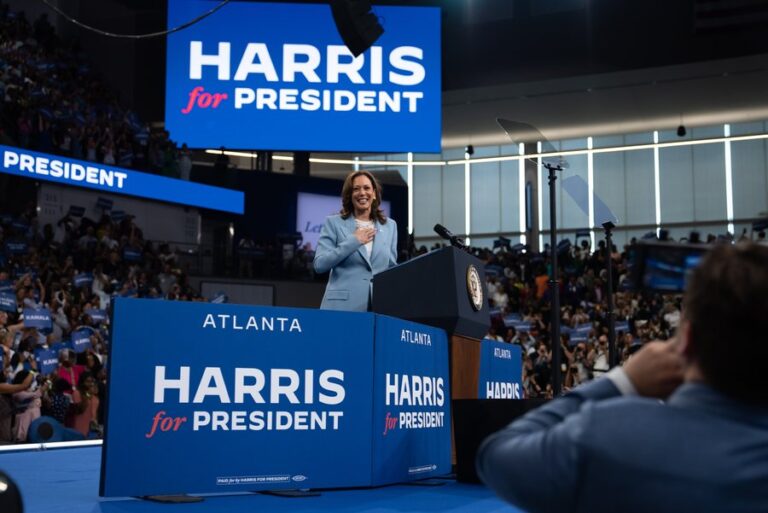 Kamala Harris zyrtarisht rivale e Trump në garën Presidenciale