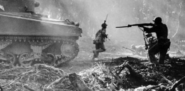 Ukraina pushton Rusinë në Kursk*, aty ku Ushtria e Kuqe Sovjetike mposhti Hitlerin në vitin 1943