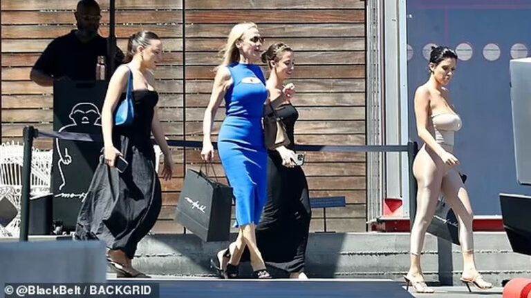 Arkitektja me origjinë australiane, 29-vjeçarja, Bianca Censori, befason sërish me veshjen e saj