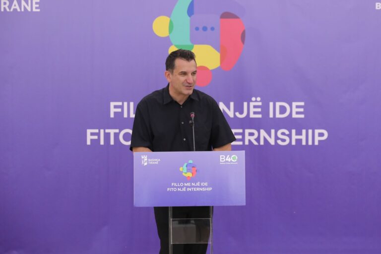 Bashkia e Tiranës internshipe me pagesë për të rinjtë, Veliaj: Bëhuni pjesë e ndryshimeve të mëdha dhe punëve të mira për Tiranën