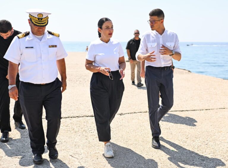 VIDEO/ Qeveria ngre dronët, zv/kryeministrja Balluku: Identifikojmë ata që po ndotin bregdetin shqiptar