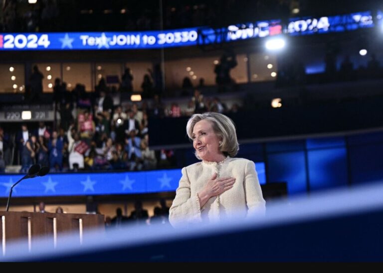 Hillary Clinton mbështet Kamala Harris: Po shkruajmë një kapitull të ri në historinë e Amerikës