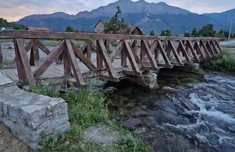 Krojet e Ali Pashë Gucisë në Vuthaj, zemrën e Alpeve Shqiptare (Pamjet)
