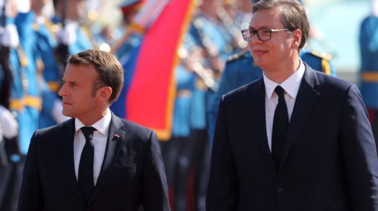 Macron: Angazhohem personalisht për Asociacionin e komunave serbe ne Kosove, serbët viktima!