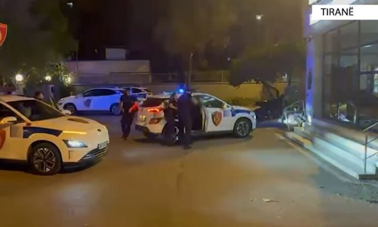 Mori makinë luksoze me qira në Gjermani, e fshehu dhe kallëzoi në polici sikur ia kishin vjedhur