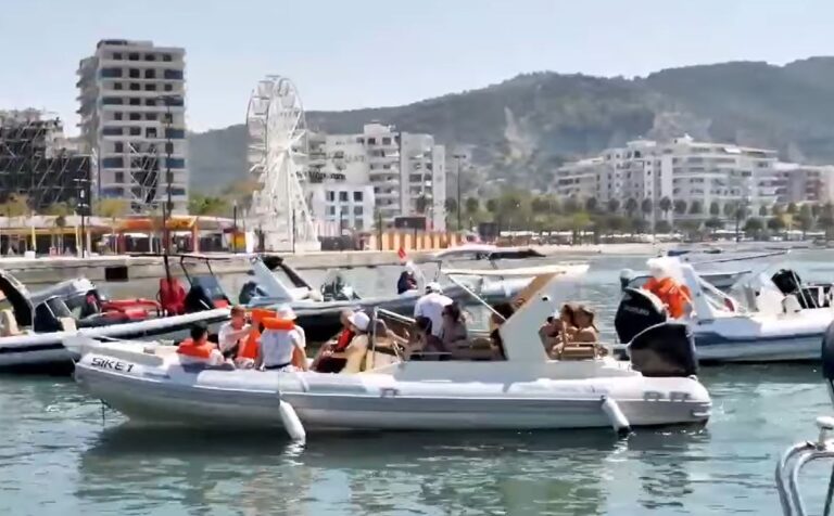 Çdo ditë mijëra turistë orientojnë udhëtimin e tyre në Shqipëri përmes aplikacionit udhërrëfyes TEA