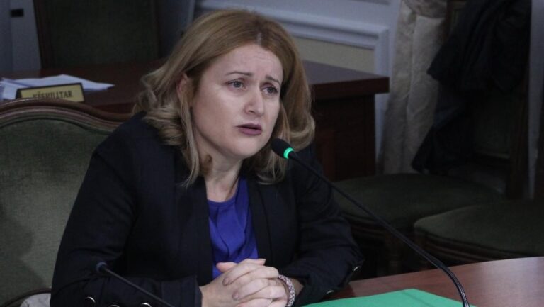 Elsa Toska jep dorëheqjen si gjyqtare e Gjykatës Kushtetuese