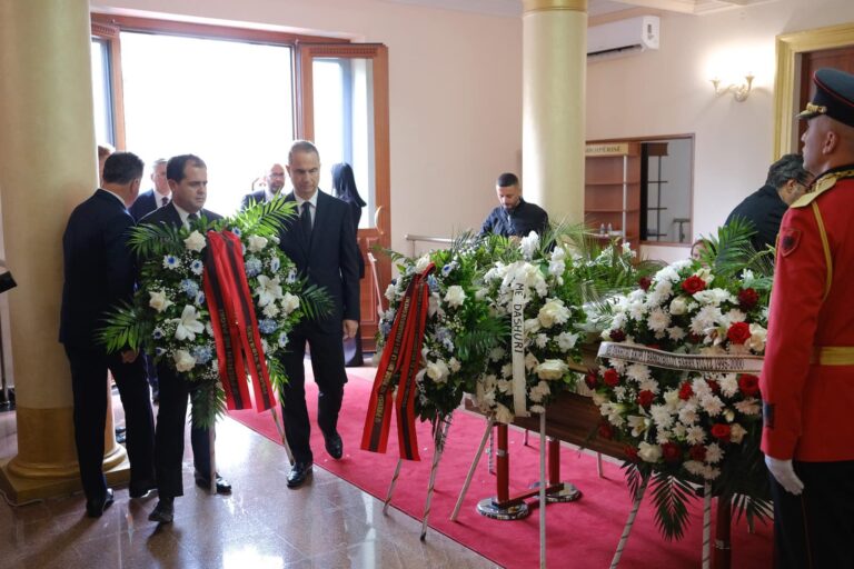 ”Gerti me medalje ari, por modest”, Boçi: Kemi nevojë për modele të tilla, gjithçka e arritur me meritë