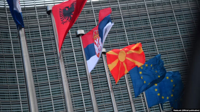BE analizon agjendën e reformave të vendeve të Ballkanit para pagesave të para
