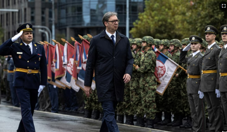 Serbia vendos shërbimin e detyrueshëm ushtarak, çfarë po përgatit Vuçiç