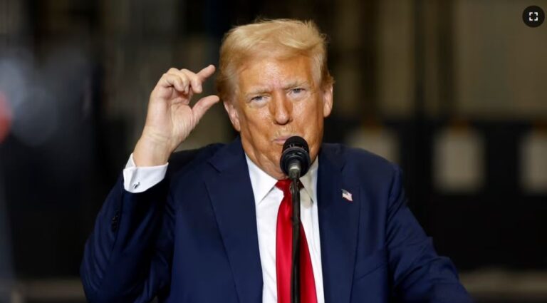Trump: Zelensky po merr miliardat, por refuzon arritjen e ujdisë për përfundimin e luftës
