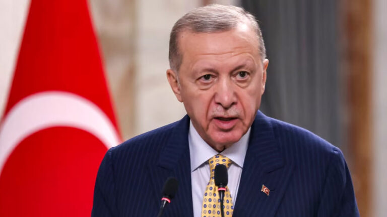 Erdogan shpreson se rebelët sirianë do të vazhdojnë avancimin, por i druhet diçkaje