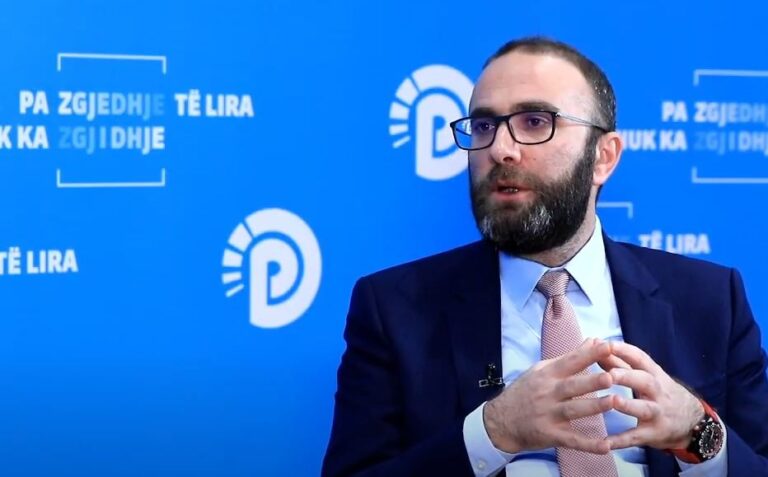 Valë protestash për qeveri teknike? Bardhi tregon strategjinë e PD: Është në dy drejtime