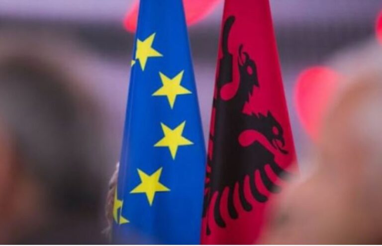 Euractiv: Më 15 tetor hapen zyrtarisht negociatat me Shqipërinë! Ja kapitujt që përfshihen