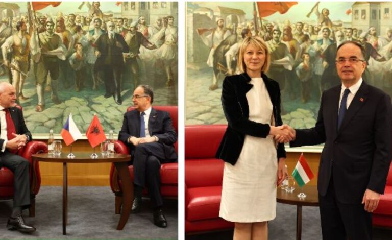 Presidenti Begaj pret në takim ambasadorët e Çekisë dhe Hungarisë