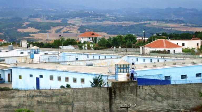 Një dron në burgun e Burrelit, plan nga grupet kriminale për të vr@rë dikë?