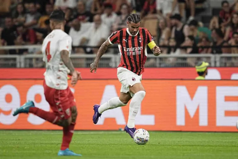 Monza ofroi 40 milionë euro për Theo Hernandez, vjen përgjigja nga lojtari