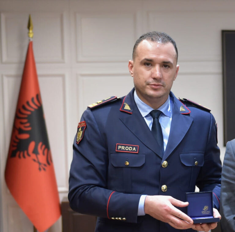 Kryepolici Proda takim me drejtorët vendorë, lë edhe porositë e para: 3 kritere janë kryesore