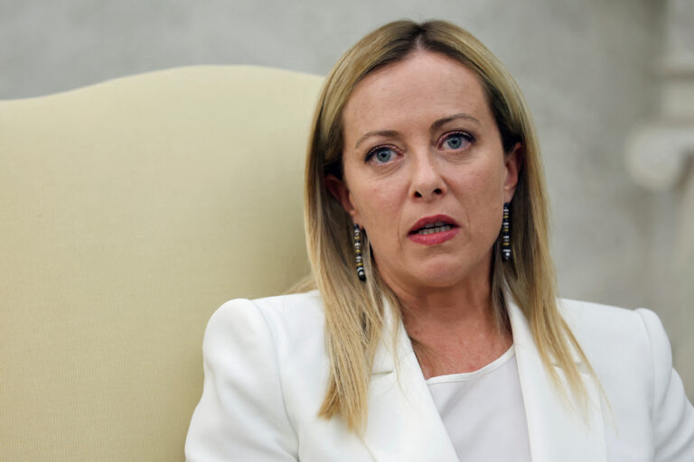 Fotot në faqen erotike, Meloni: Jam e neveritur